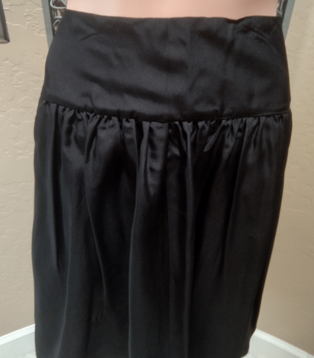Patrick Christopher 100% Silk Classic Black Gathered Midi Skirt - Picture 2 of 6